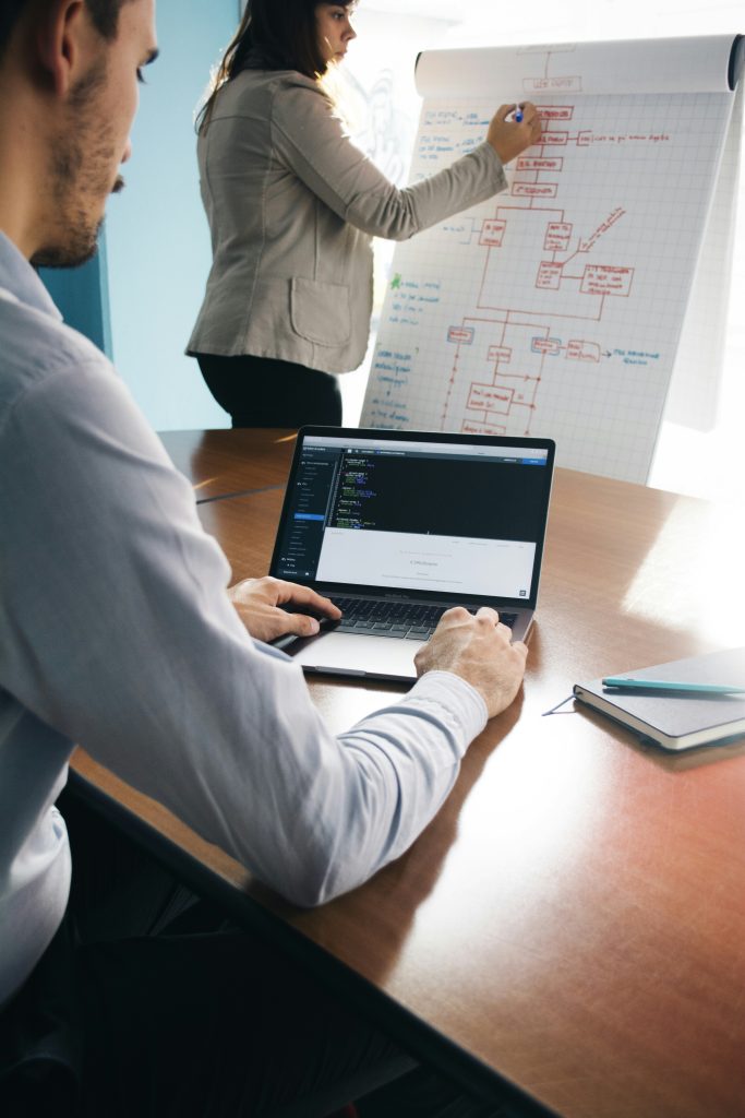 INFOGRAPHIC: How Culture  Connection Impact Employee Retention